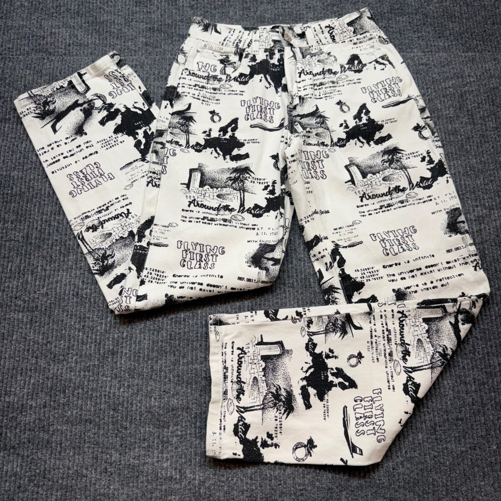 White Fox Boutique Flying First Class Newsprint Graphic Straight Leg Jeans XS